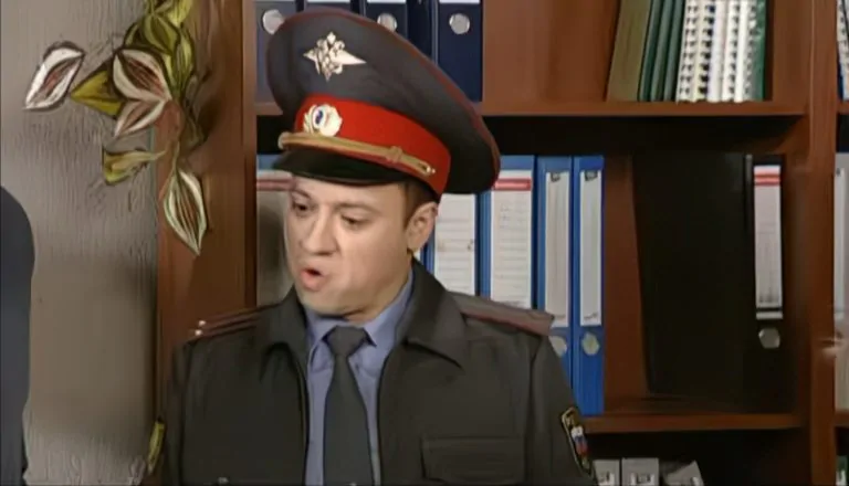 Картинка к «3 сезон 49 серия»